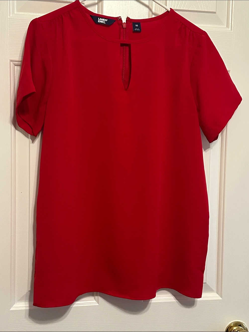 Lands' End Red Short Sleeve Keyhole Blouse